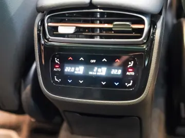 EQE SUV 350 4M AMG Line Night 22  AIRMATIC Pano