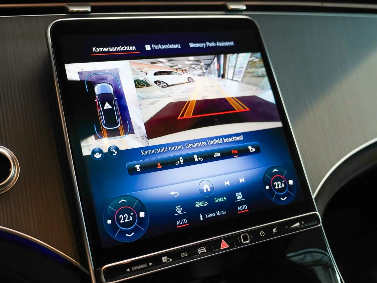 EQE SUV 350 4M AMG Line Night 22  AIRMATIC Pano