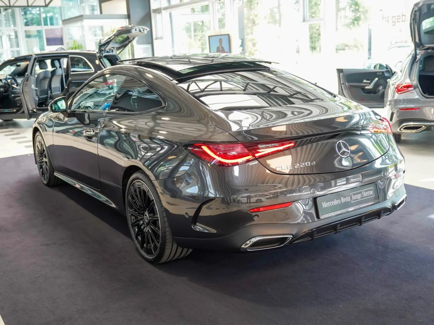 CLE 220 d Coupé AMG Line Night Pano Head-up 360
