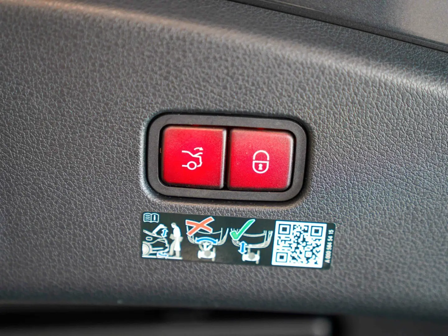 CLE 220 d Coupé AMG Line Night Pano Head-up 360