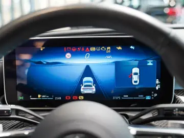 CLE 220 d Coupé AMG Line Night Pano Head-up 360