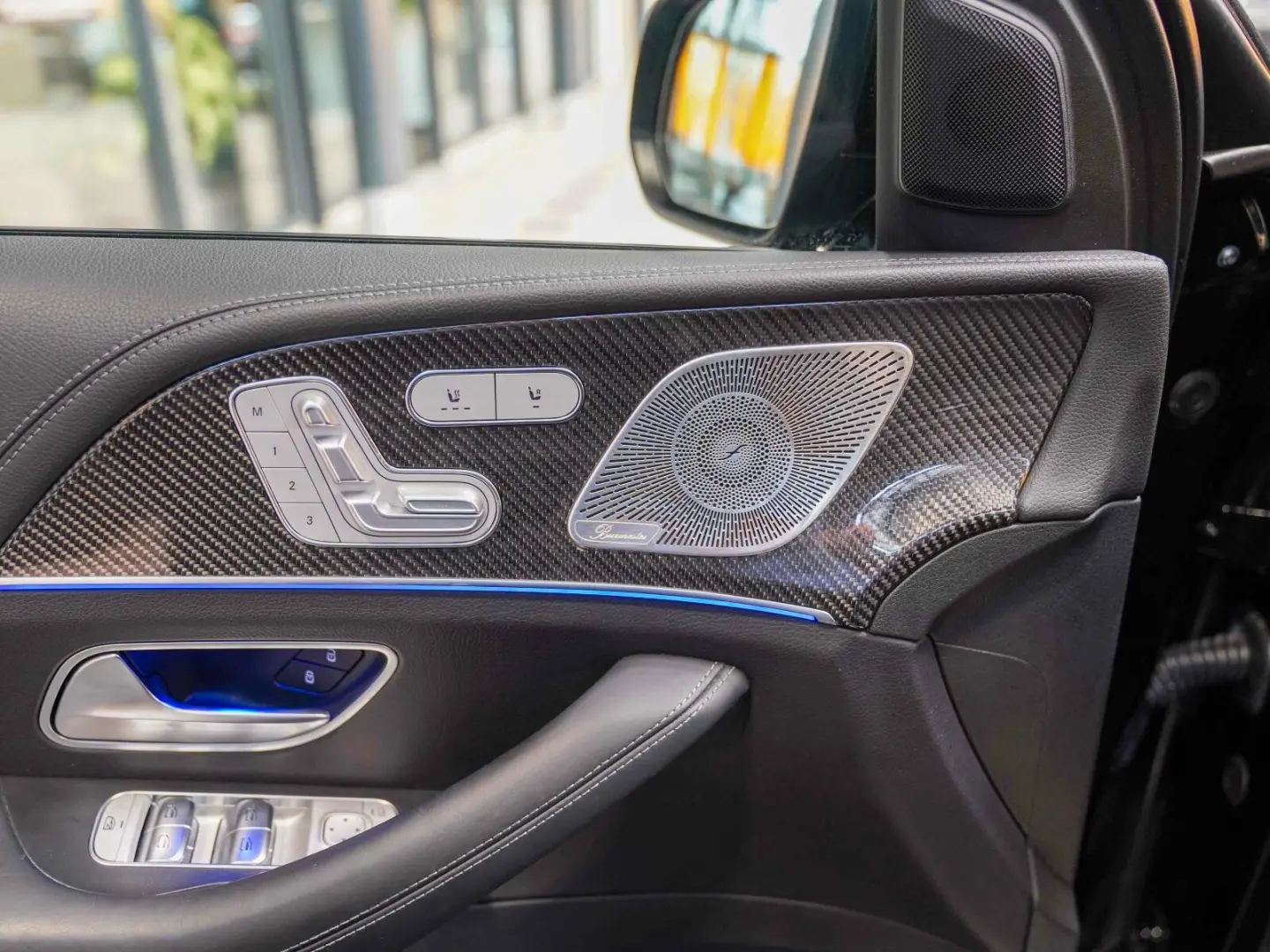 GLE 53 4M  Coupé Night Carbon Performance Abgas