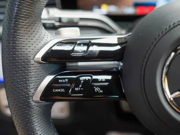 GLE 450 d 4M AMG Distronic Burmester AIRMATIC