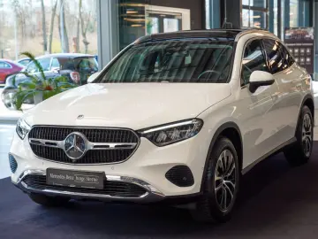 GLC 220 d 4M AVANTGARDE Pano DISTRONIC AHK Memo