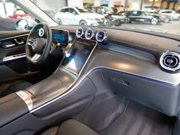 GLC 300 de 4M AMG Line Fahrassistenz AHK KEYLESS