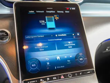 GLC 300 de 4M AMG Line Fahrassistenz AHK KEYLESS