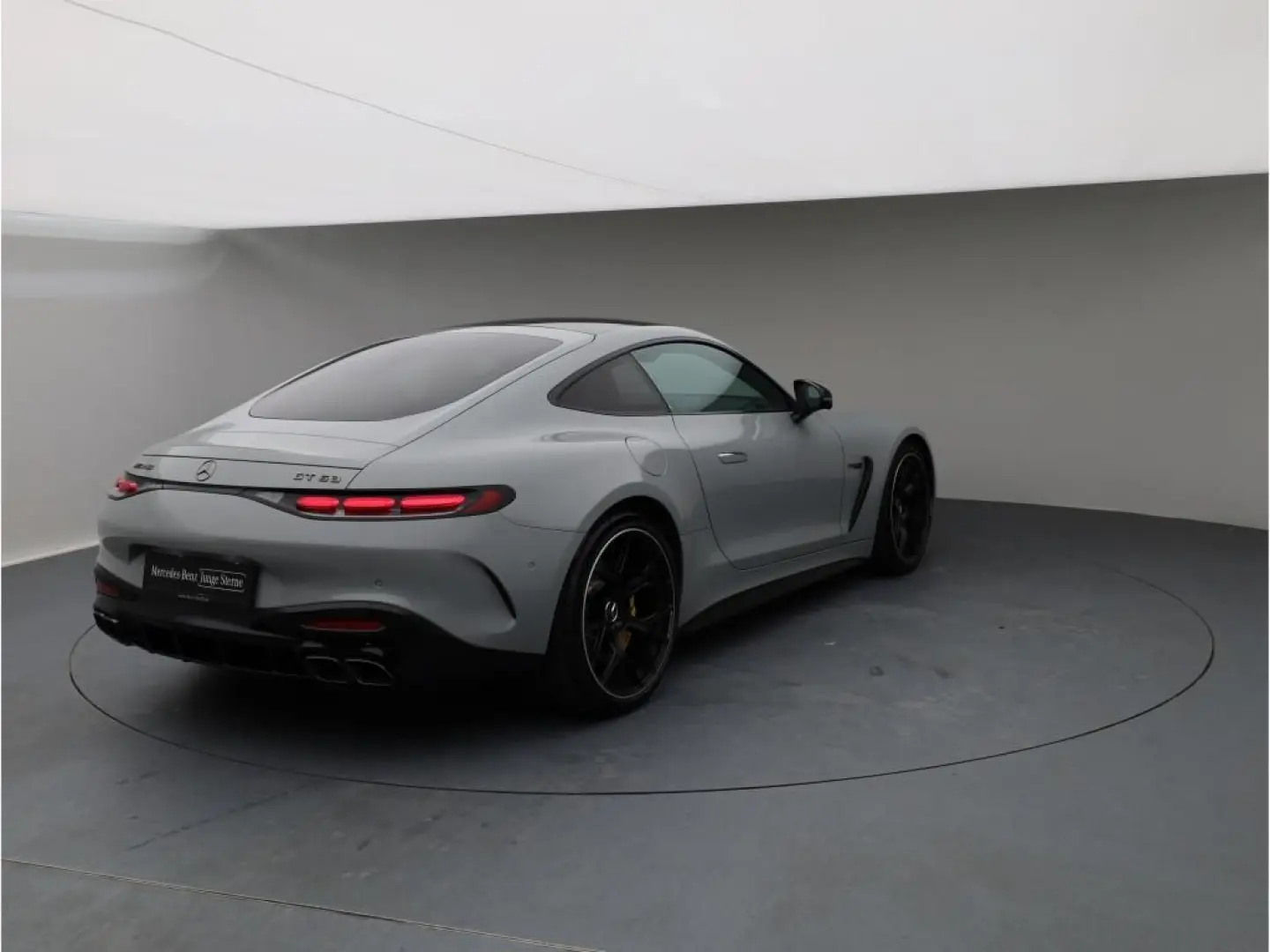 AMG GT 63 4M  Perfsitz CarbonLenkrad Distro HuD