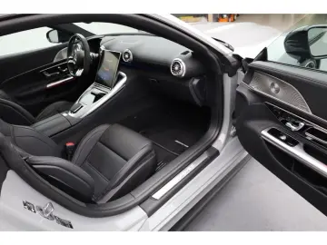 AMG GT 63 4M  Perfsitz CarbonLenkrad Distro HuD