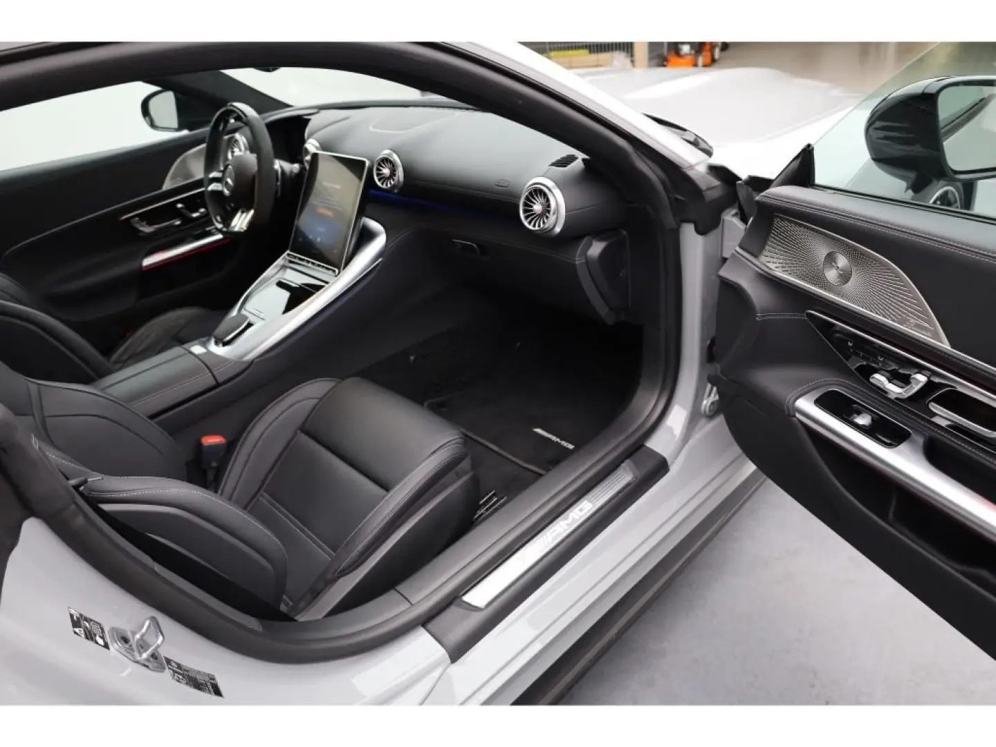 AMG GT 63 4M  Perfsitz CarbonLenkrad Distro HuD