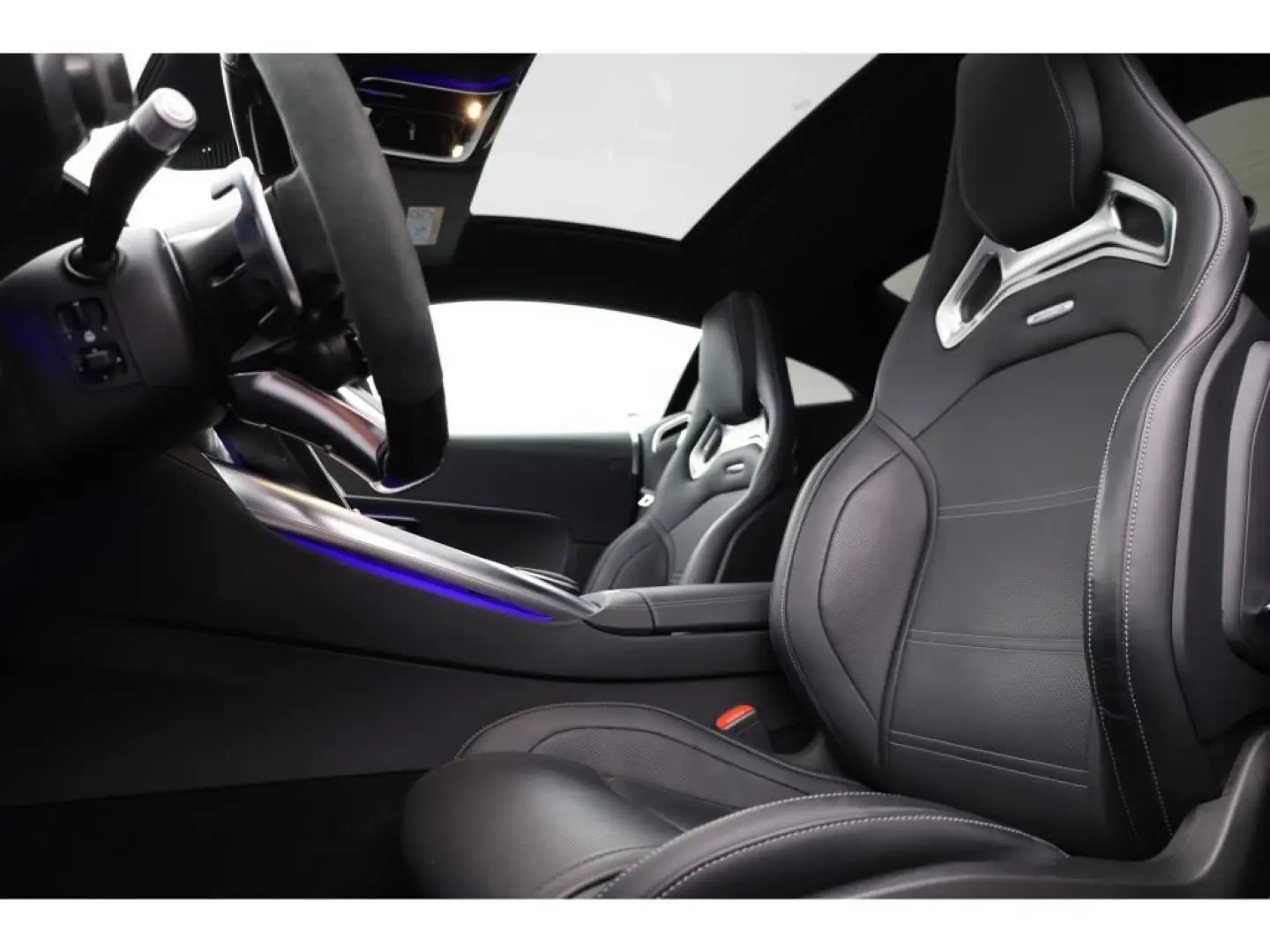 AMG GT 63 4M  Perfsitz CarbonLenkrad Distro HuD