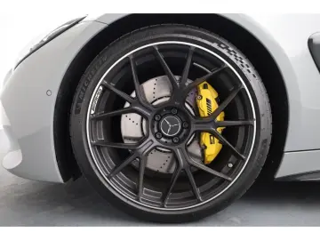AMG GT 63 4M  Perfsitz CarbonLenkrad Distro HuD