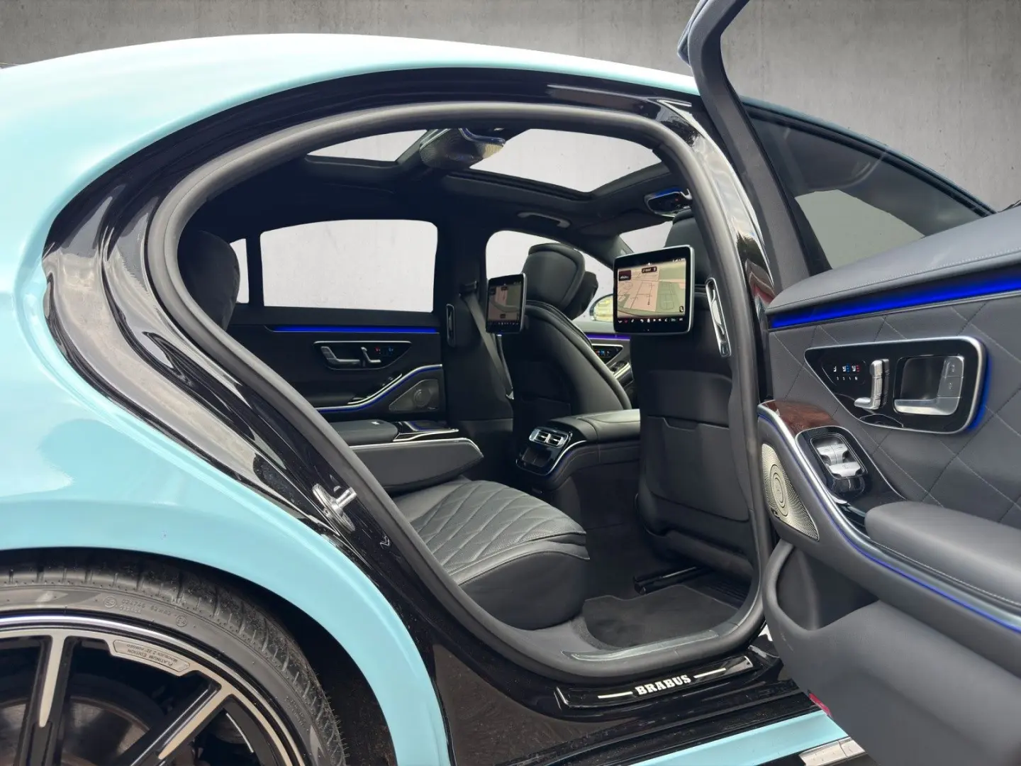 S 350d 4Matic 22 Brabus Fond-TV Burm.4D Massage