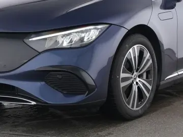 EQE 300 Electric Art Advanced Plus WinterPaket !