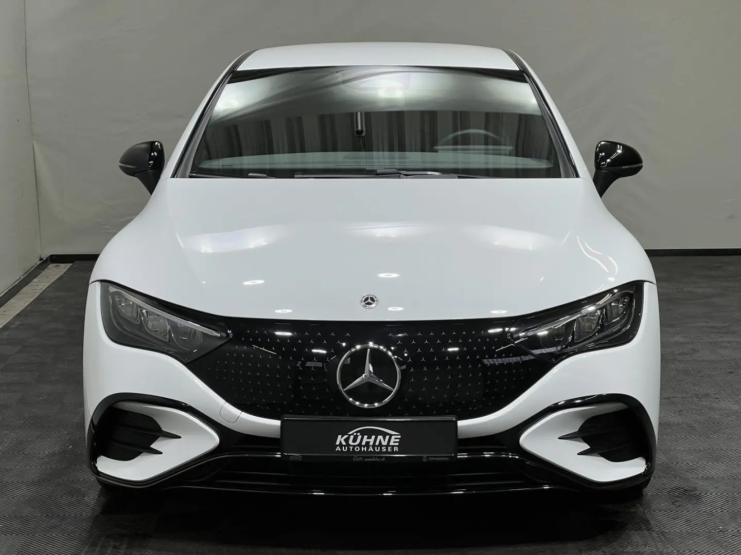 EQE 300 AMG Advanced Plus Night AHK Service !!!