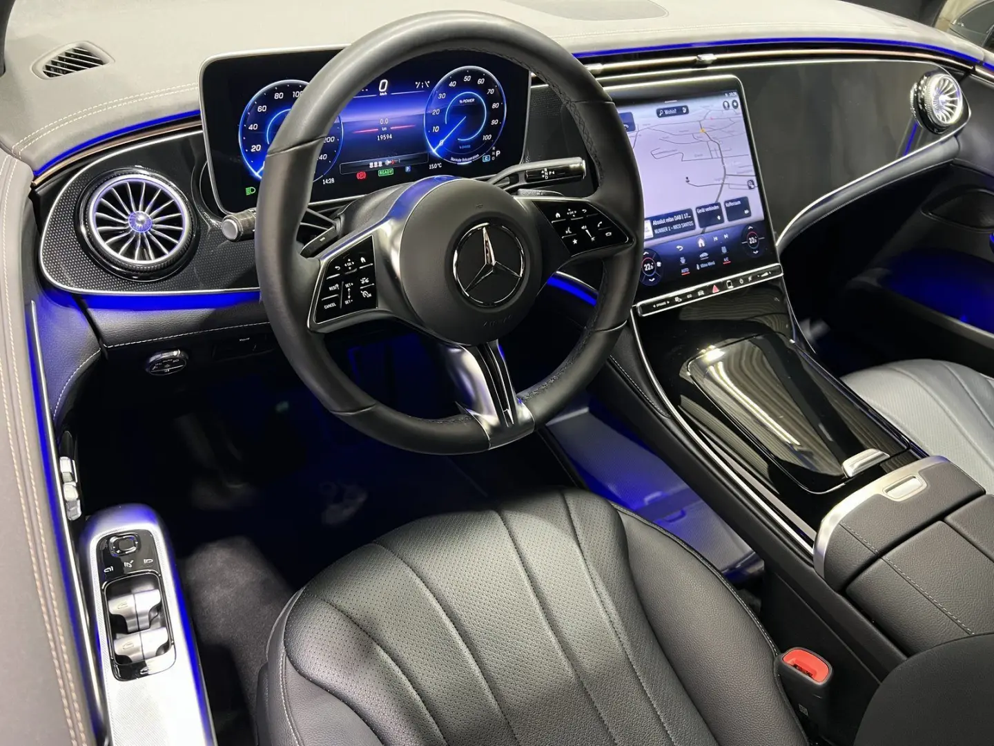 EQE 300 AMG Advanced Plus Night AHK Service !!!