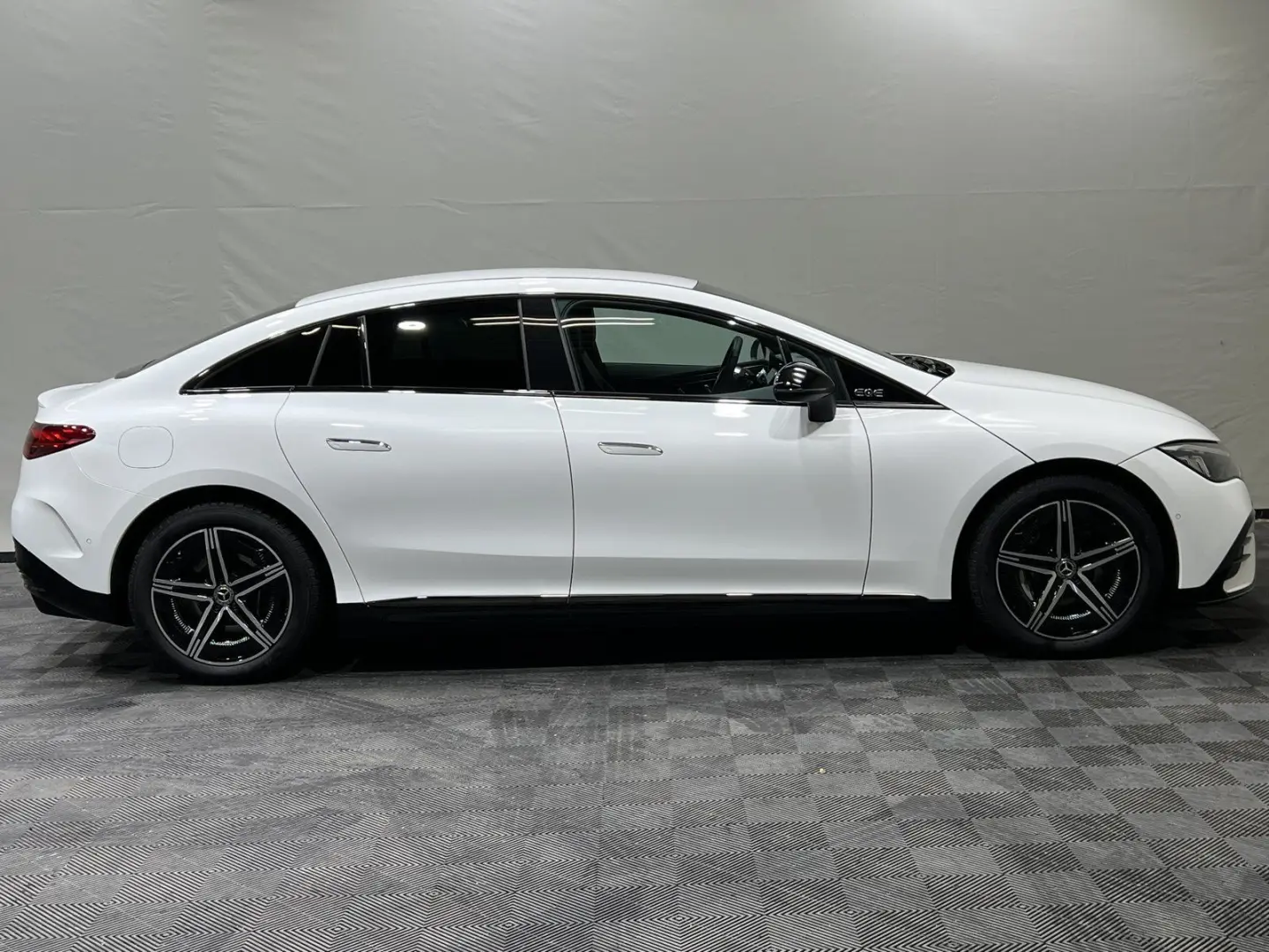 EQE 300 AMG Advanced Plus Night AHK Service !!!