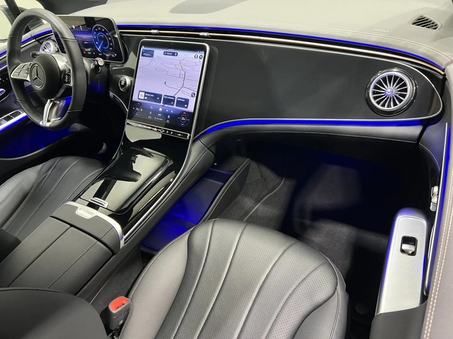 EQE 300 AMG Advanced Plus Night AHK Service !!!