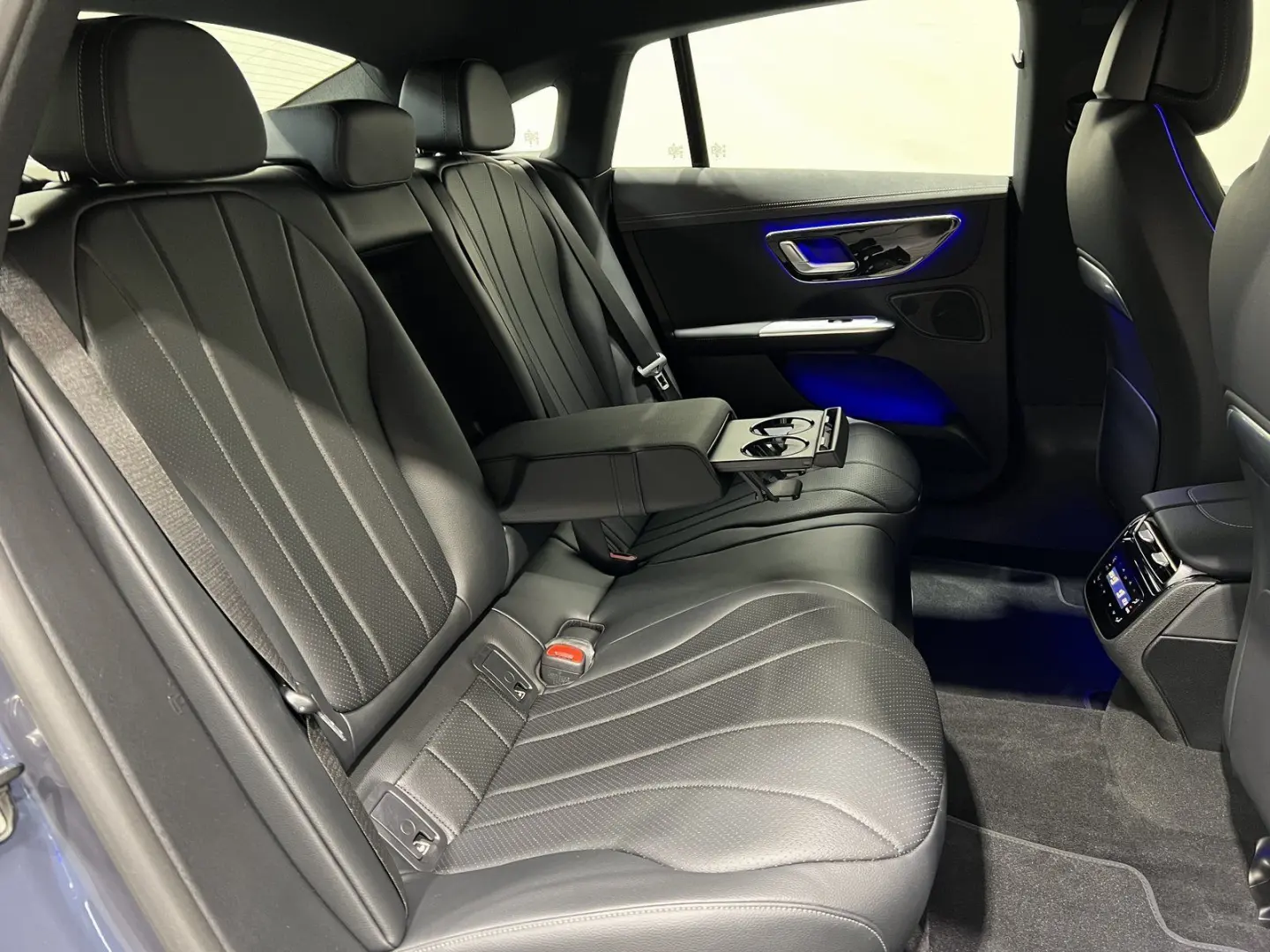 EQE 300 Electric Art Advanced Memory ServiceCare