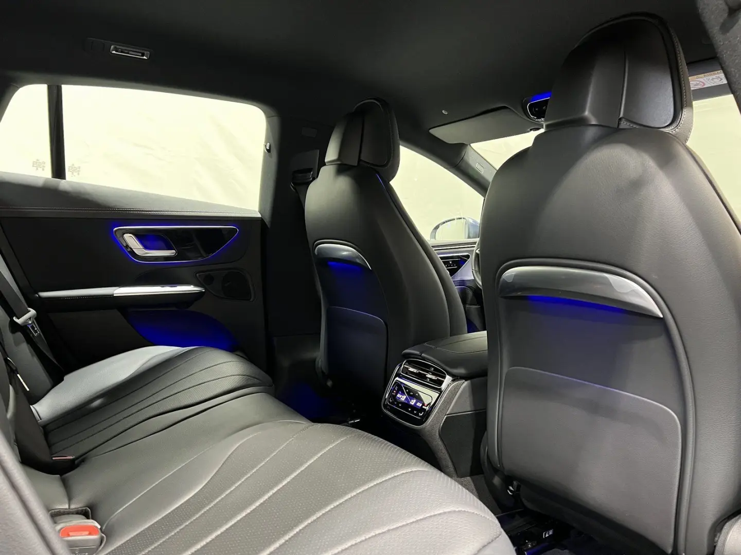 EQE 300 Electric Art Advanced Memory ServiceCare