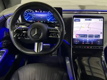 EQE 350 4M AMG Premium Night AIRMATIC HA10  22