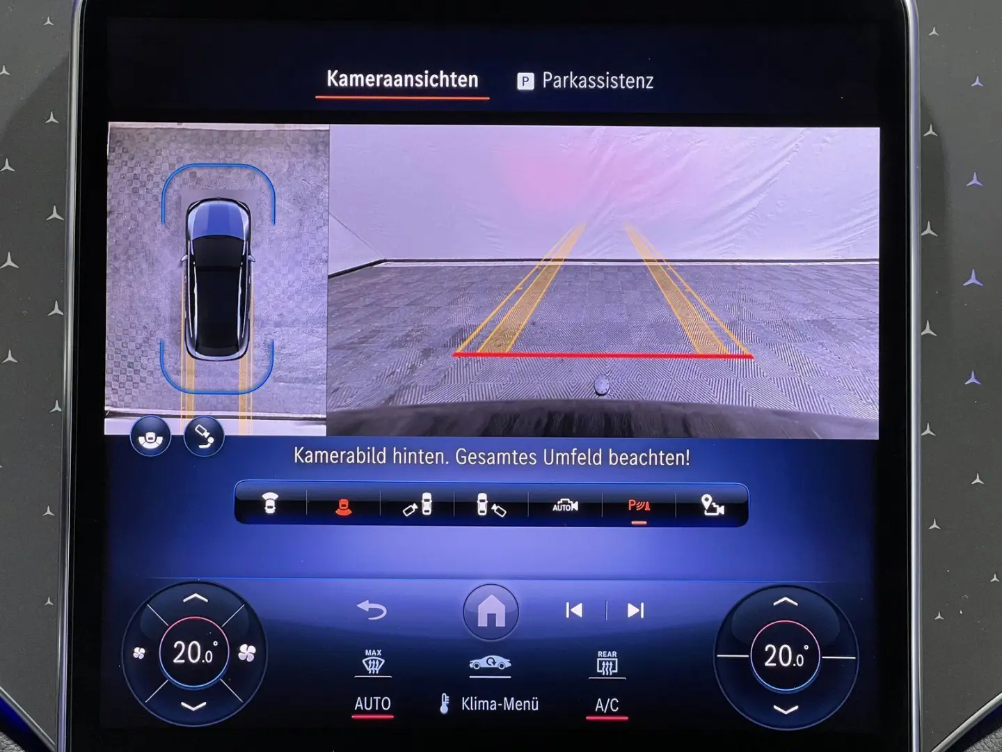 EQE 350 4M AMG Premium Night AIRMATIC HA10  22