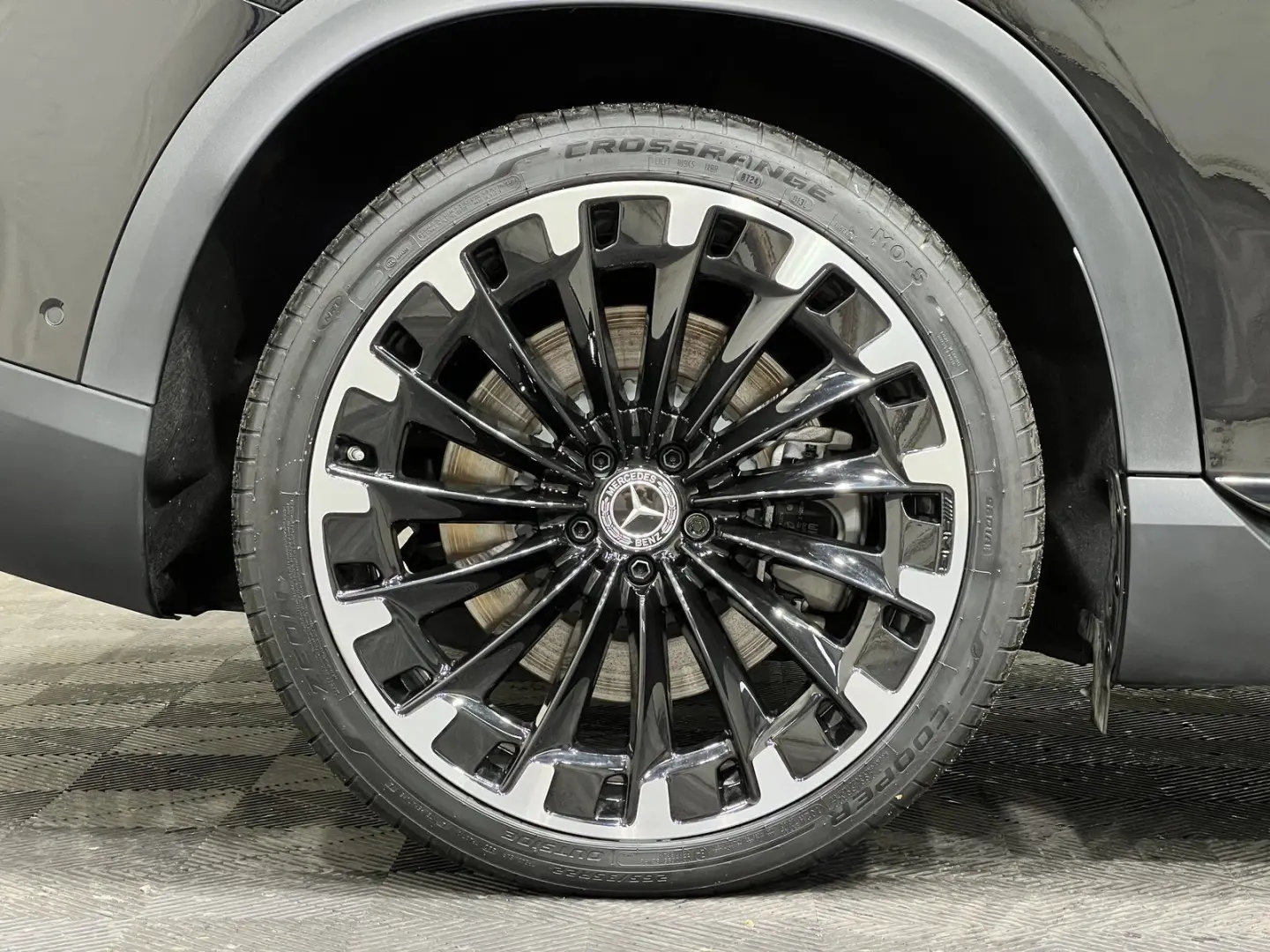 EQE 350 4M AMG Premium Night AIRMATIC HA10  22