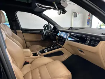 Porsche Macan S PANO Kamera BOSE Spur