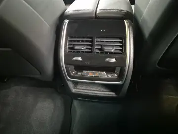 BMW X6 M Competiție Harman Kardon