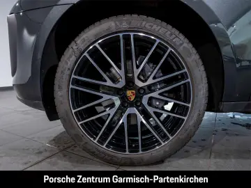 Macan 3-Zonen-Klimaautom. LED LED-hinten