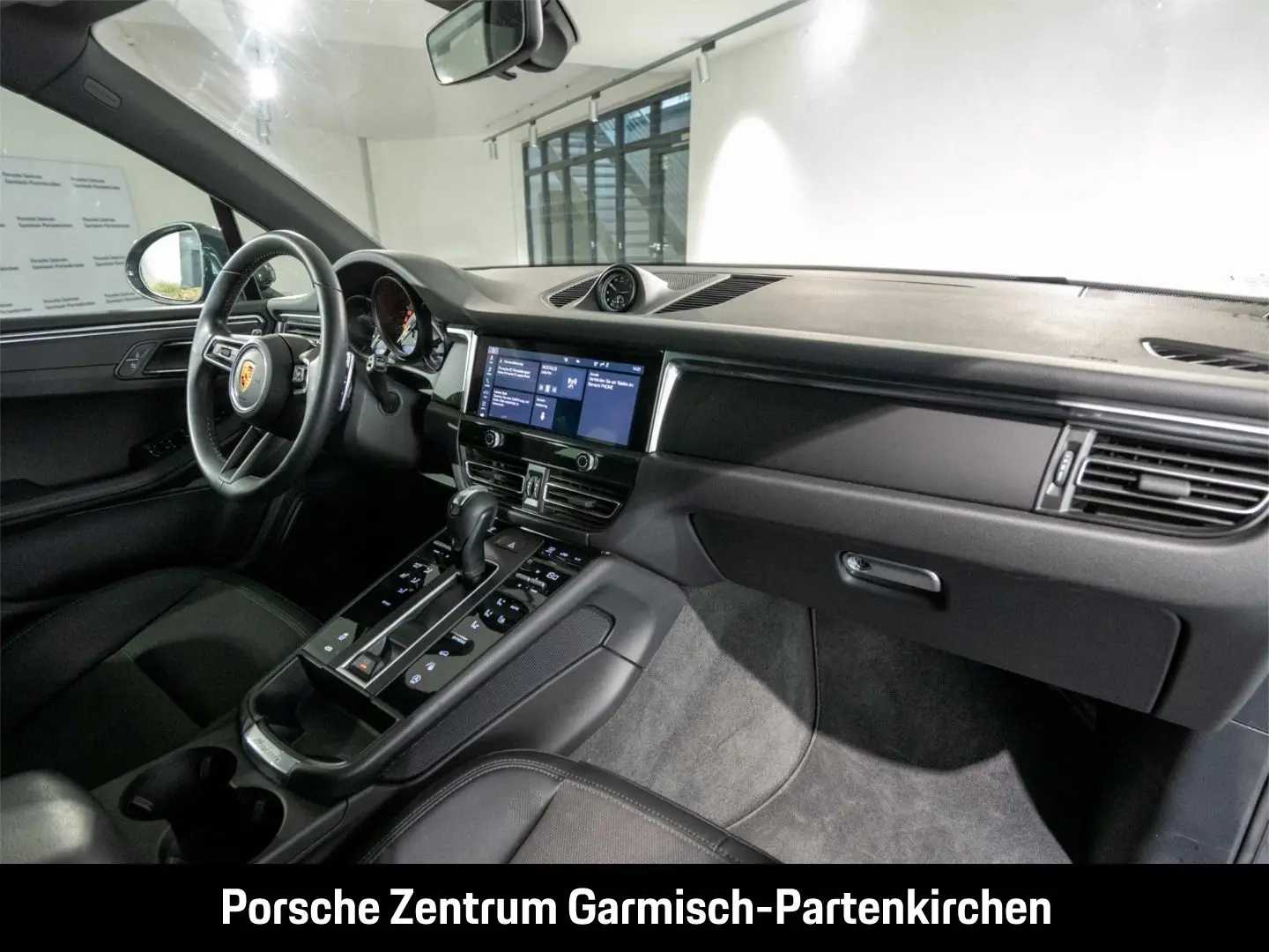 Macan 3-Zonen-Klimaautom. LED LED-hinten