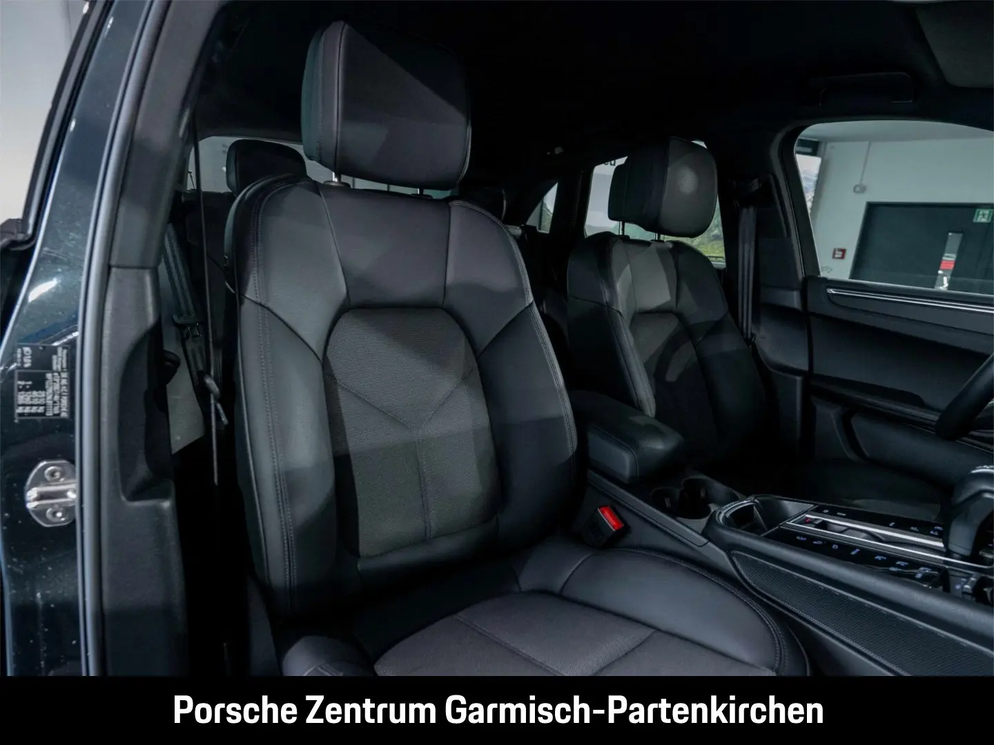 Macan 3-Zonen-Klimaautom. LED LED-hinten