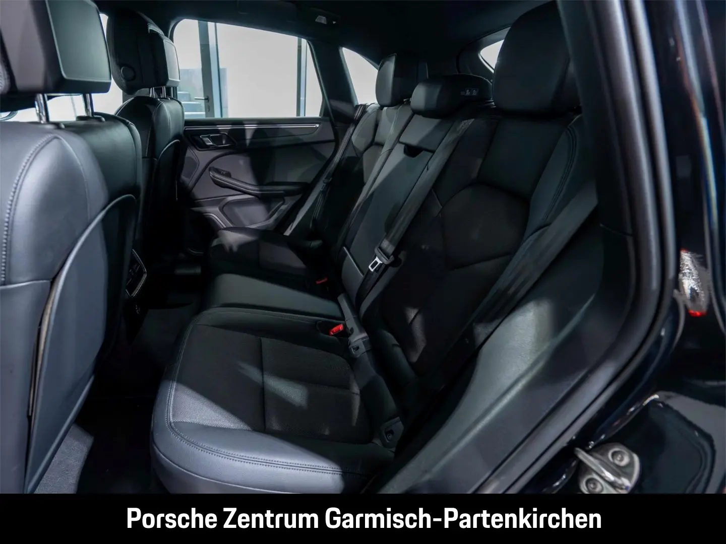 Macan 3-Zonen-Klimaautom. LED LED-hinten