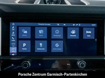 Macan 3-Zonen-Klimaautom. LED LED-hinten