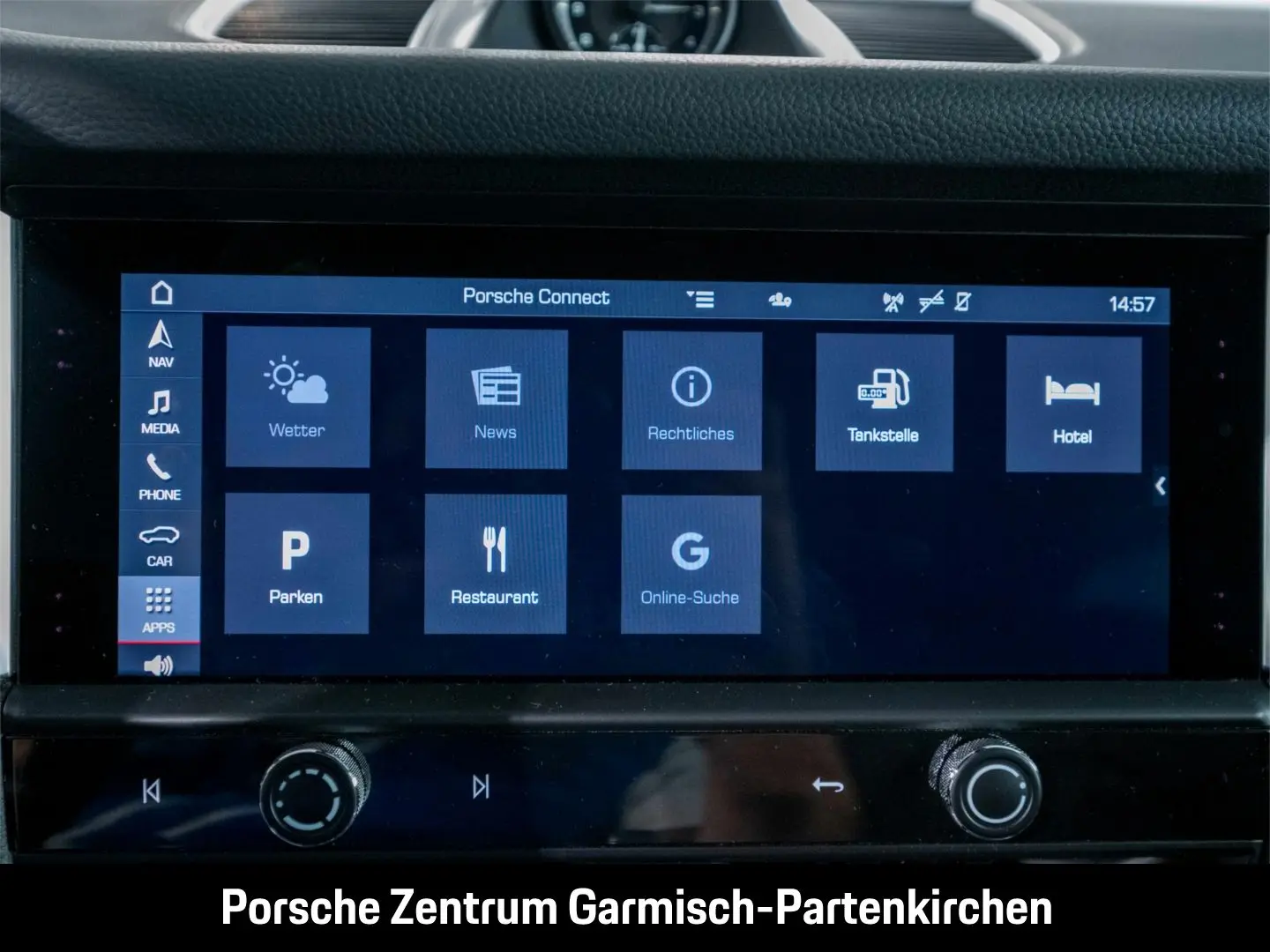 Macan 3-Zonen-Klimaautom. LED LED-hinten