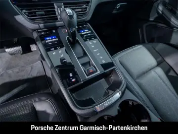 Macan 3-Zonen-Klimaautom. LED LED-hinten