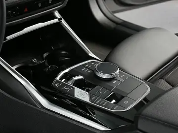 420d xDr. Gran Coupé AHK Widescreen ACC HiFi DAB