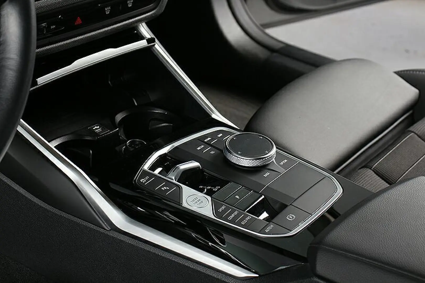 420d xDr. Gran Coupé AHK Widescreen ACC HiFi DAB