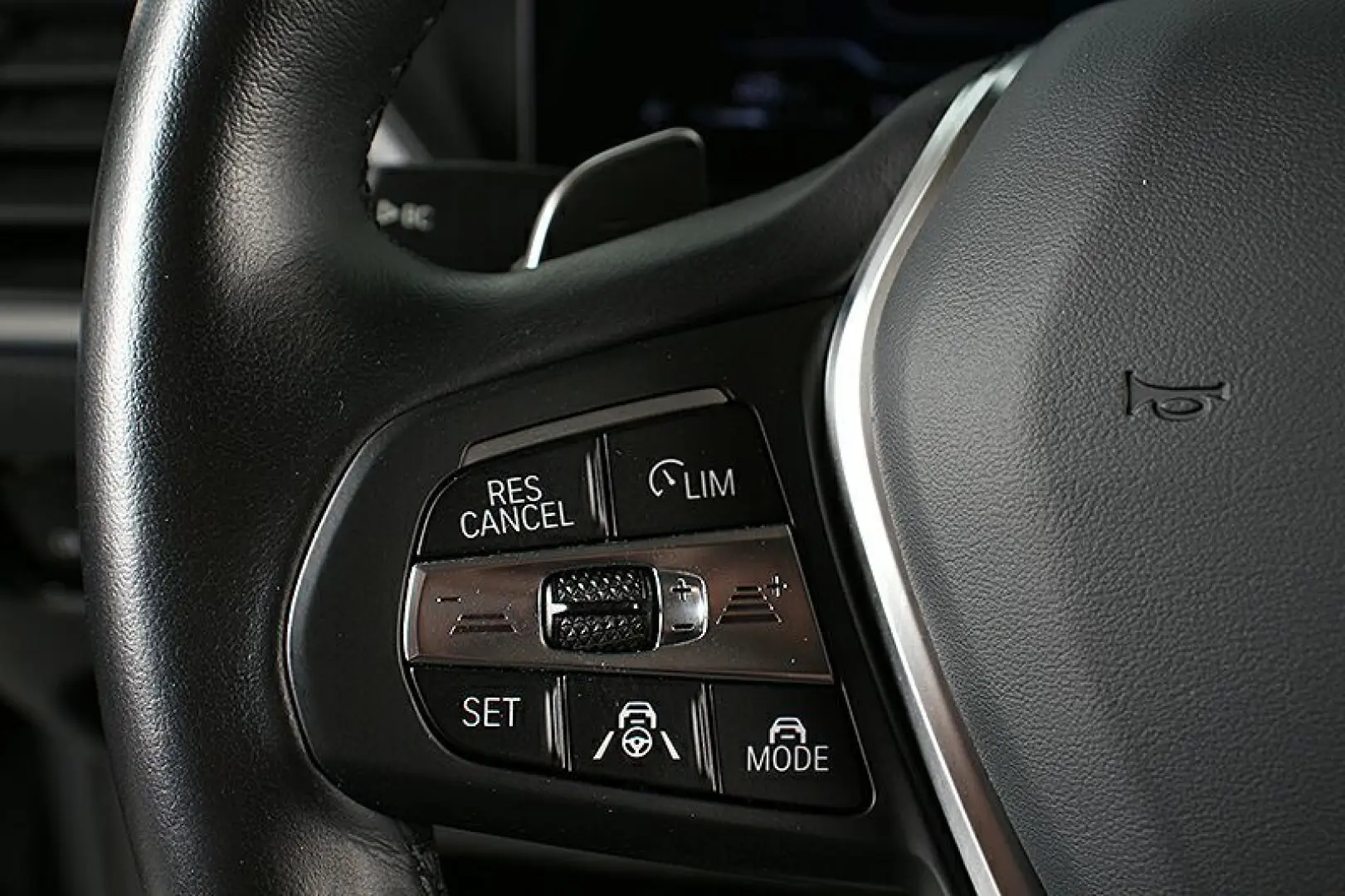 420d xDr. Gran Coupé AHK Widescreen ACC HiFi DAB