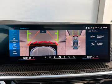 BMW X6 M AHK Pano Carbon Sitzlüft. Sky ACC