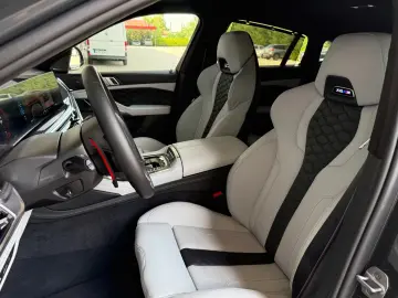 BMW X6 M AHK Pano Carbon Sitzlüft. Sky ACC