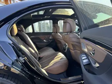 Mercedes-Benz S 400 d 4M AMG Pano Burm Distr