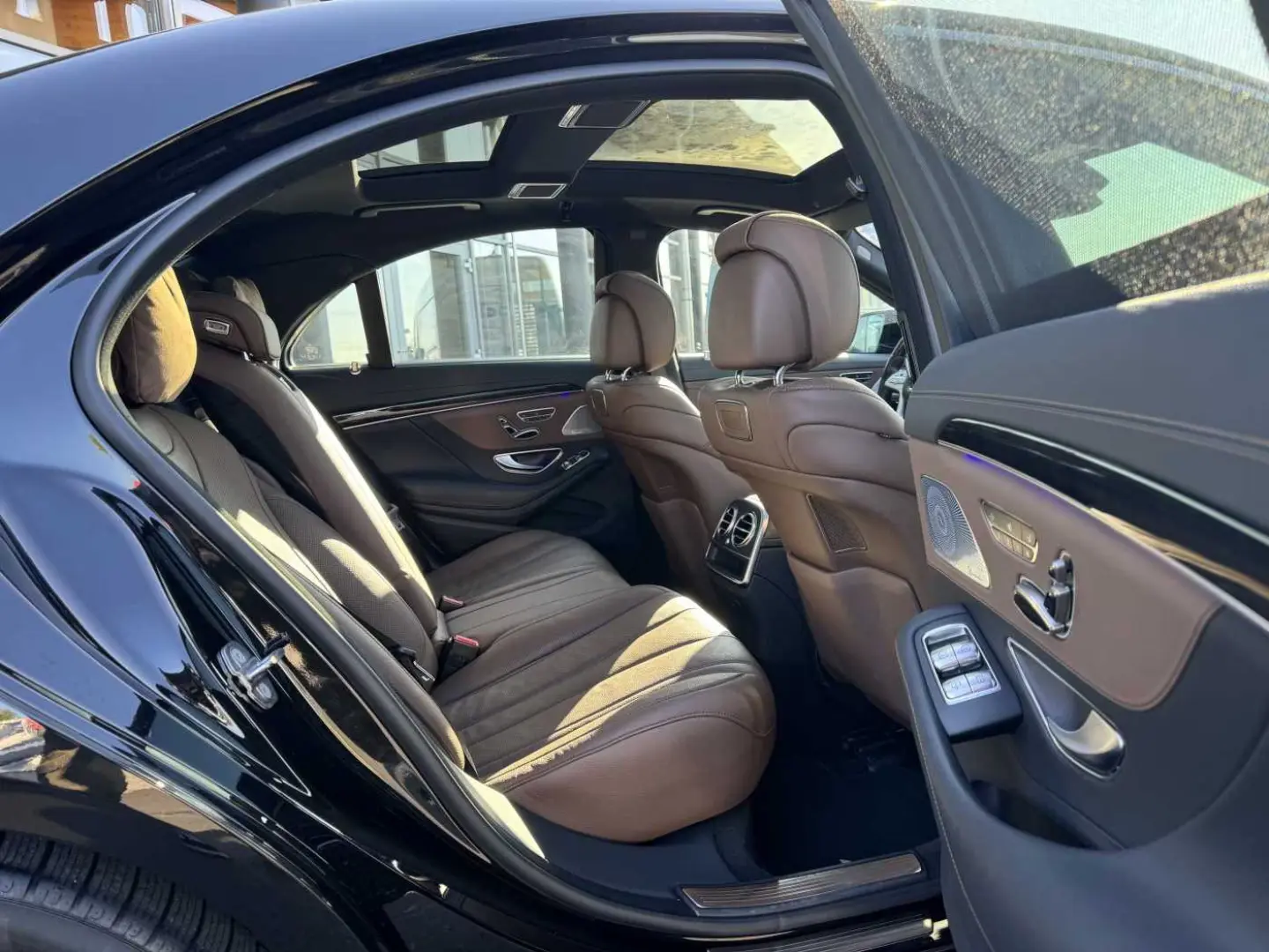 Mercedes-Benz S 400 d 4M AMG Pano Burm Distr