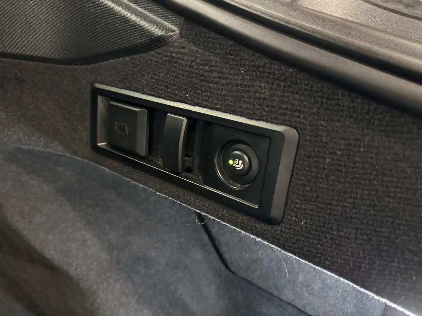 420d Gran Coupé xDrive M-Sport 19Zoll LEDER ACC