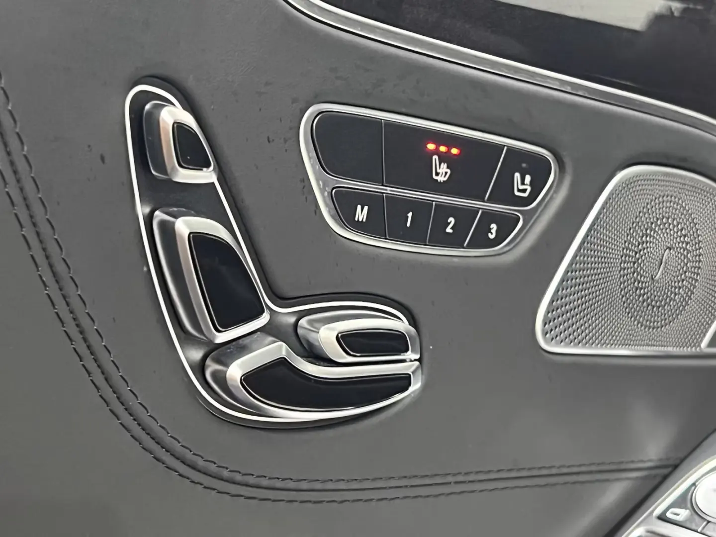 Mercedes-Benz S 560 Coupé AMG 4Matic 1.Hand