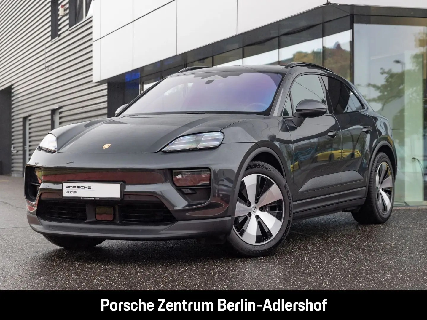 Macan 4 InnoDrive LED-Matrix BOSE Panoramadach