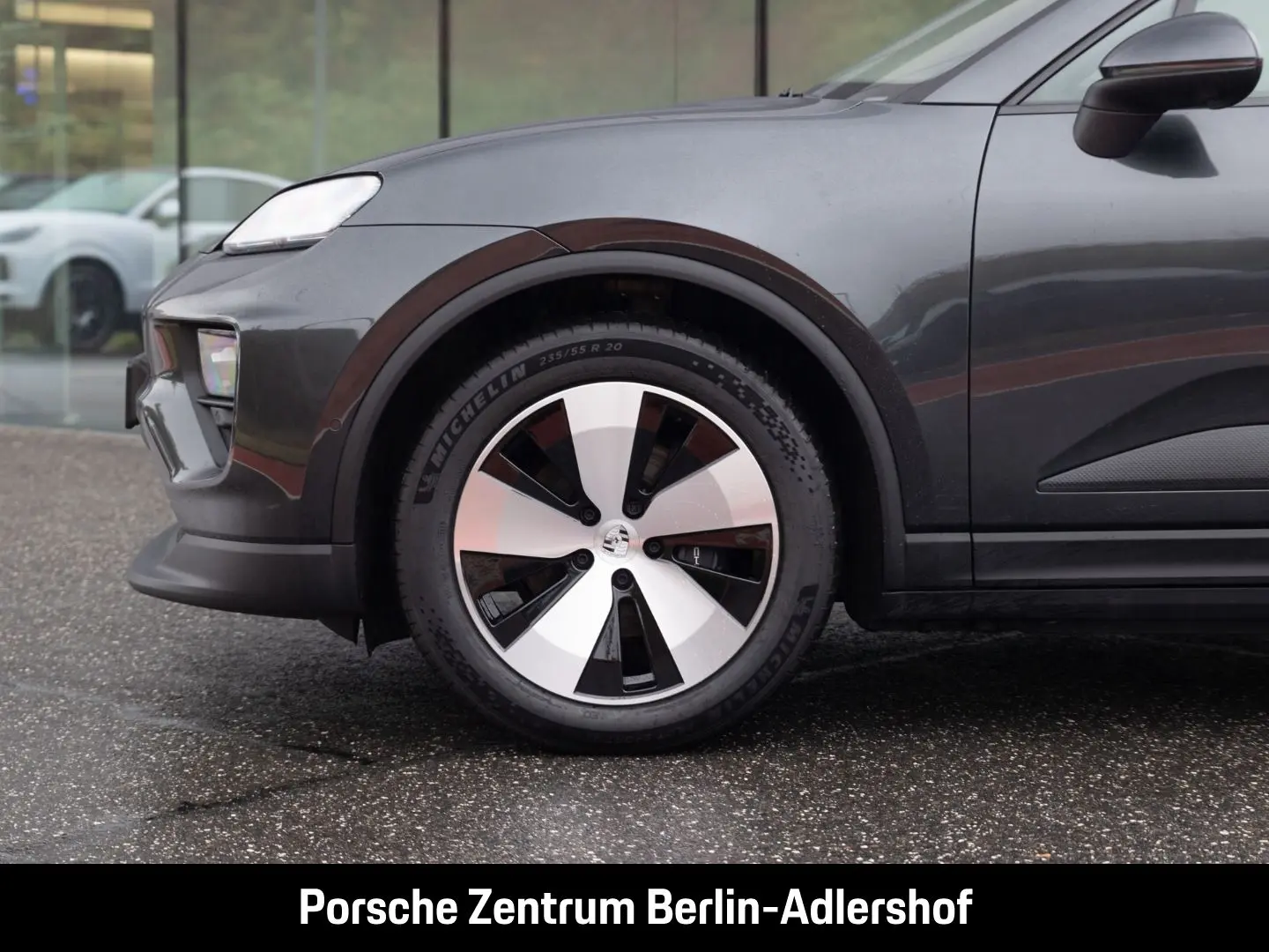 Macan 4 InnoDrive LED-Matrix BOSE Panoramadach