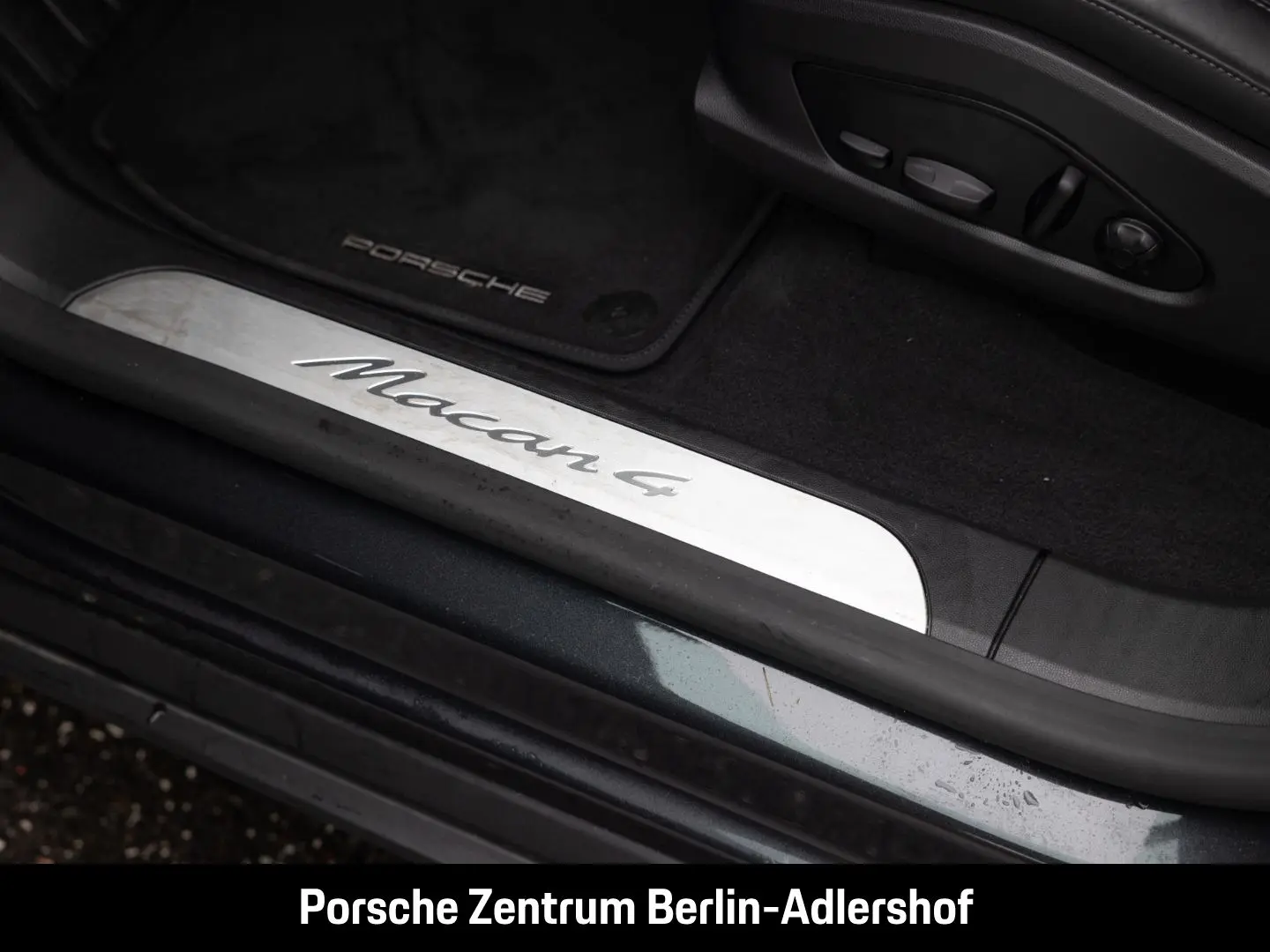 Macan 4 InnoDrive LED-Matrix BOSE Panoramadach