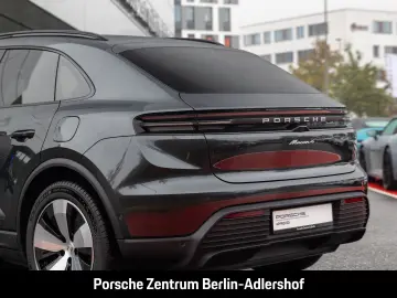 Macan 4 InnoDrive LED-Matrix BOSE Panoramadach