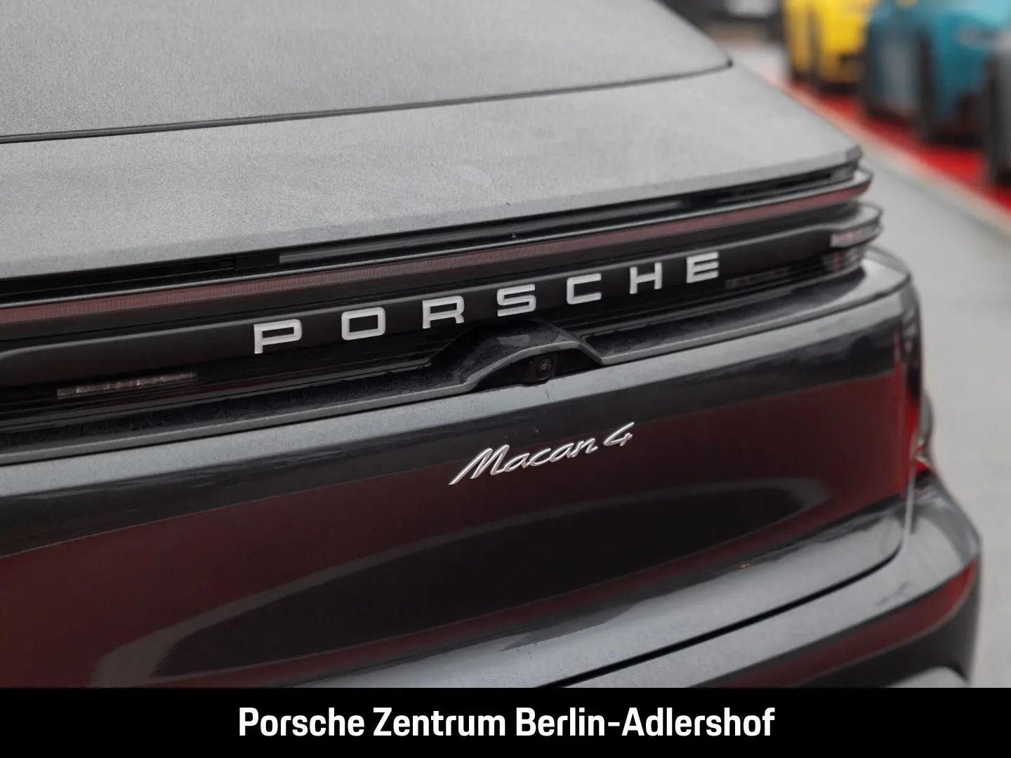 Macan 4 InnoDrive LED-Matrix BOSE Panoramadach