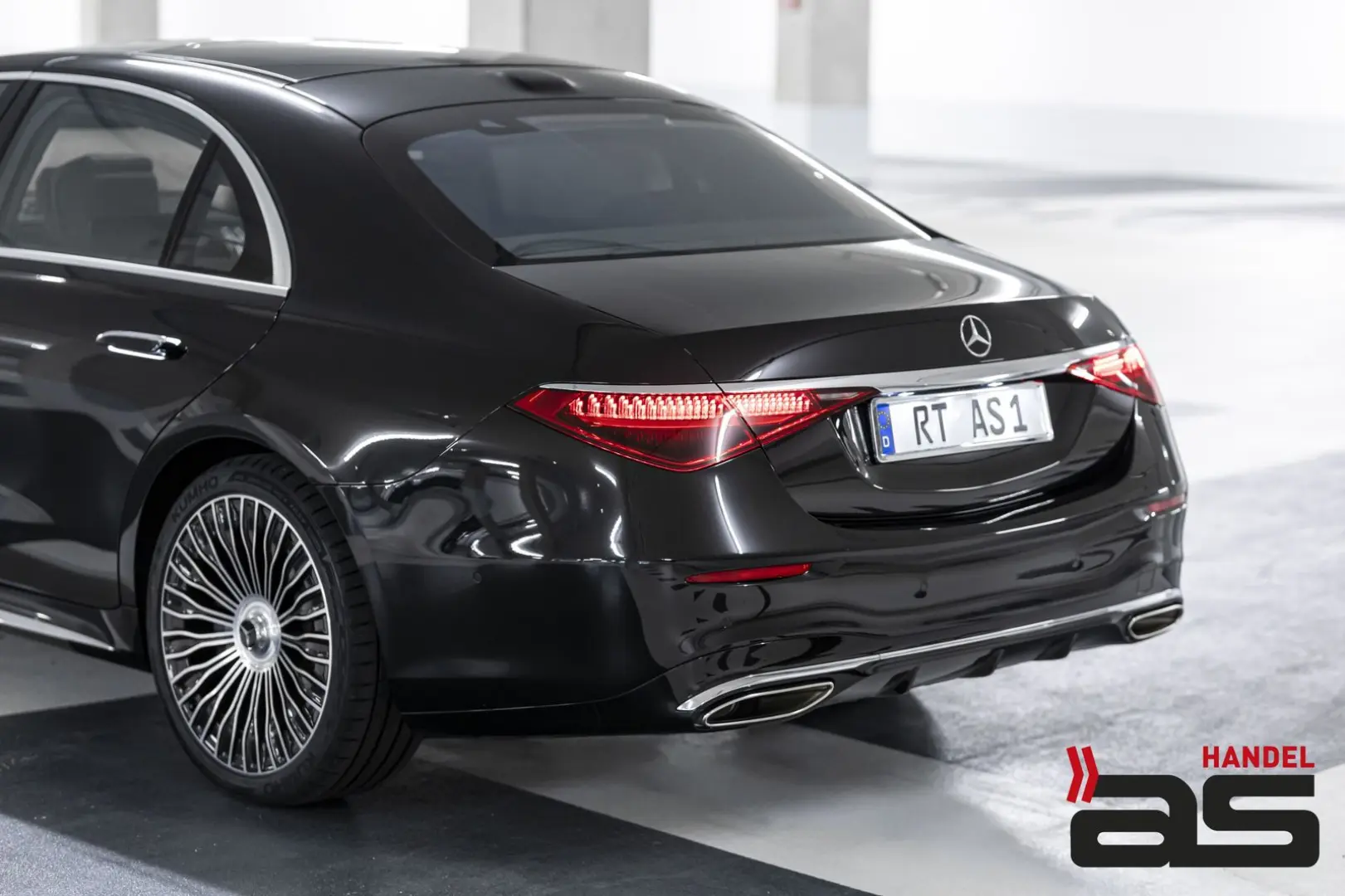 S 580 4M L DriveP First Chauff Execut Pano 3xTV